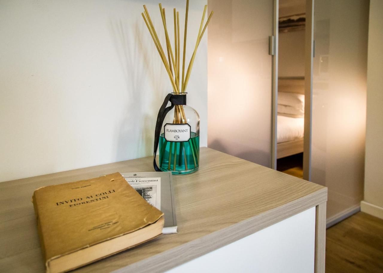 Acacia Firenze - Dalia Apartment ภายนอก รูปภาพ